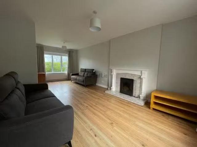 24 Clachan Mr, Letterkenny, Letterkenny, Co. Donegal is for rent