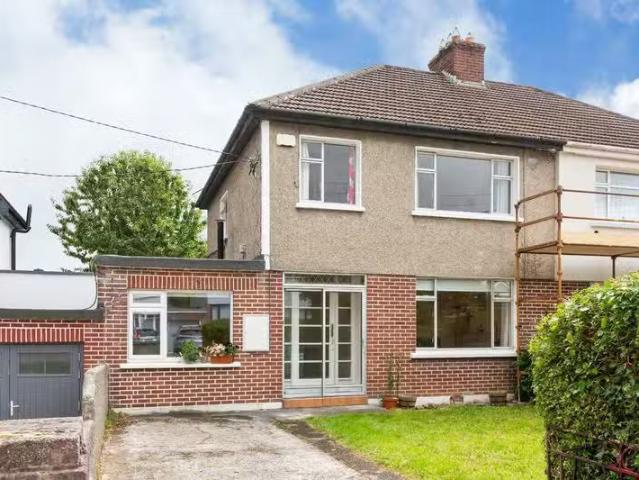 24 Drummartin Park, Goatstown, Dublin 14, Goatstown, Dublin 14.