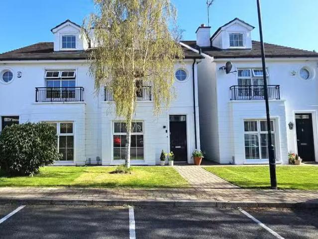 24 Edenmore Court
