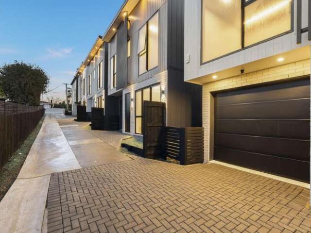 24 Elstree Avenue, Glen Innes, Auckland City