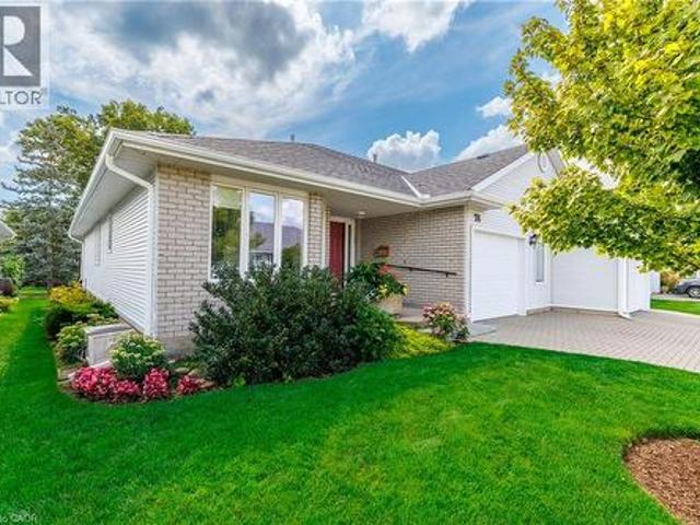 24 Garden Drive Unit# 12, Smithville, ON, L0R 2A0 condo for sale | Listing ID 40858 | Royal LePage
