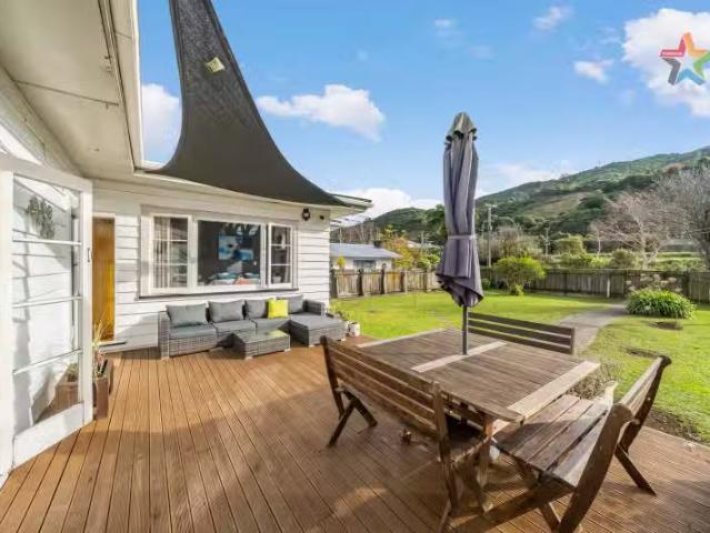 24 Golf Road, Manor Park, Lower Hutt City For Sale