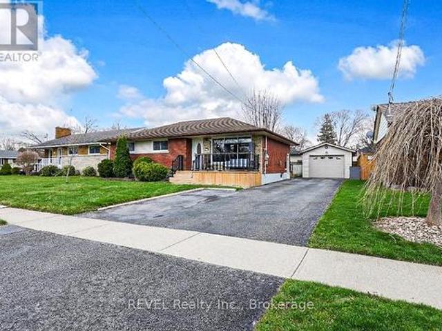 24 Grosvenor Street S, St. Catharines Bunting/Linwell, ON, L2M 3E2 house for sale | Listing ID X13453 | Royal LePage