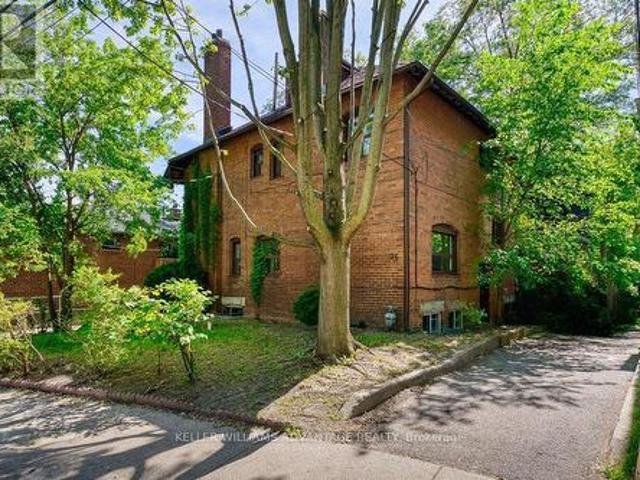 24 Indian Road Crescent, Toronto, ON, M6P 2G1 investment for sale | Listing ID W13417 | Royal LePage