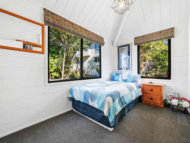 24 Jutland Street, Mairangi Bay, North Shore City