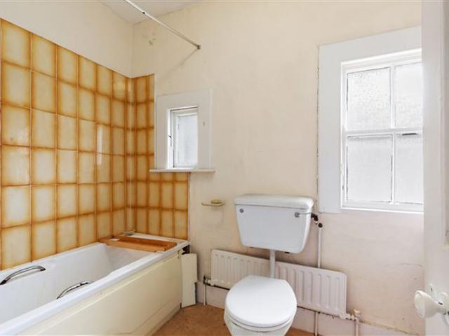 24 Kenilworth Square North, Rathgar, Dublin 6 Sherry FitzGerald Rathmines 4912 MyHome. Ie Residential