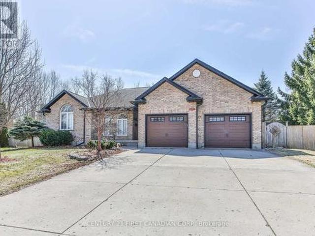 24 Linwood Drive, Thames Centre, ON, N0L 1G1 house for sale | Listing ID X12938 | Royal LePage