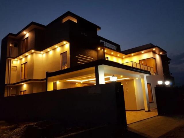 24 m house available in very prime location in bani gala Islamabad Bhara Kahu ID 73712