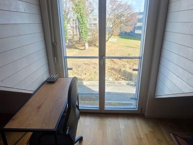 24 m²