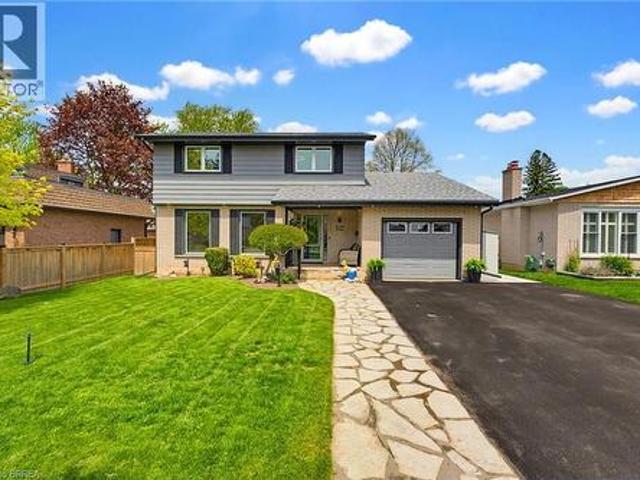 24 Magnolia Street, Brantford, ON, N3R 1P8 house for sale | Listing ID 40828 | Royal LePage