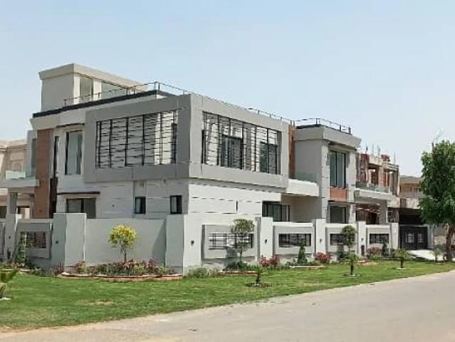 24 Marlas Beautiful Corner House for Sale Lahore DHA PHASE 5 ID 78940