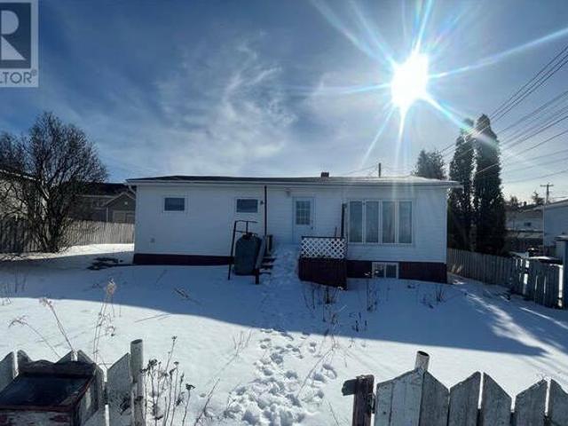 24 Master s Avenue Grand FallsWindsor Newfoundland Labrador