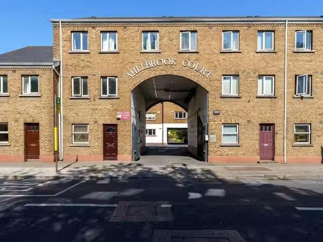 24 Millbrook Court Mount Brown, Kilmainham, Dublin 8, D08K4HF.