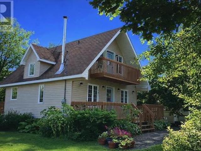 24 Mitchell Island Loop, Linden, NS, B0K 1K0 recreational for sale | Listing ID 202608 | Royal LePage