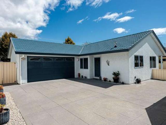 24 Ngarimu Crescent, Taradale, Napier City