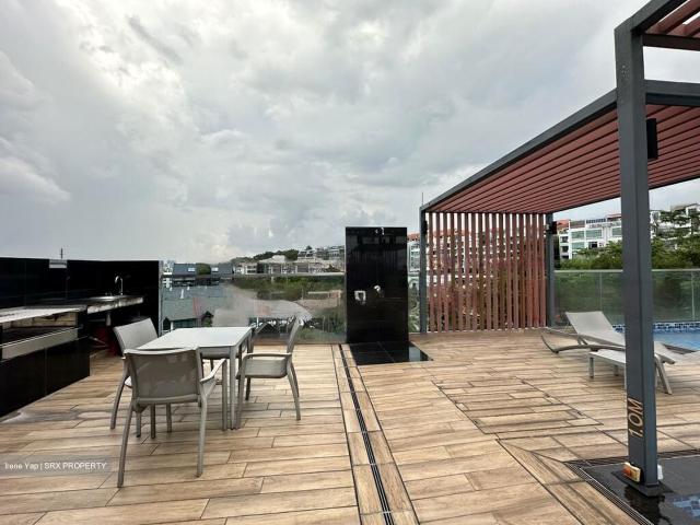 24 One Residences D5, Apartment