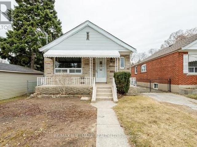24 Phenix Drive, Toronto, ON, M1N 3H9 house for sale | Listing ID E12178 | Royal LePage