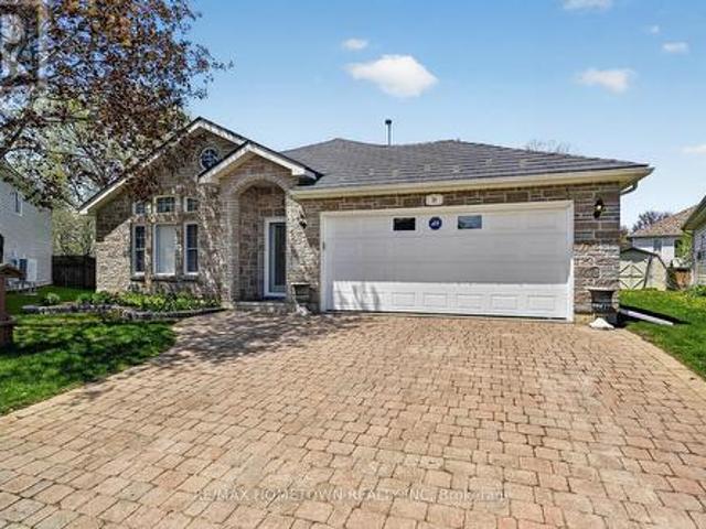 24 Regency Place, Brockville, ON, K6V 7M5 house for sale | Listing ID X13110 | Royal LePage