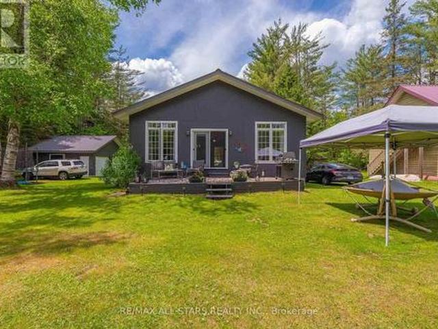 24 Relax Avenue, Kawartha Lakes Laxton/Digby/Longford, ON, K0M 2L0 house for sale | Listing ID X13028 | Royal LePage