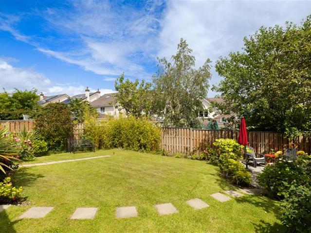 24 Stepside Park, Stepaside, Dublin 18 Hunters Estate Agent 4938 MyHome. Ie Residential