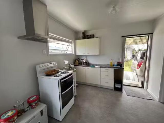 24A and 24 Clyde Street, Tokoroa, South Waikato