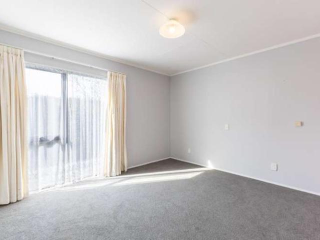 24B Dorset Crescent, Hokowhitu, Palmerston North City