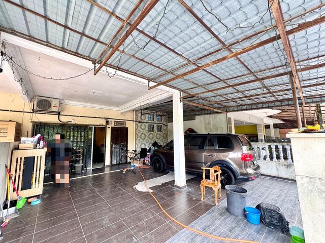 24x65 2 Storey Terrace Taman Pelangi Rawang Near Kota Emerald