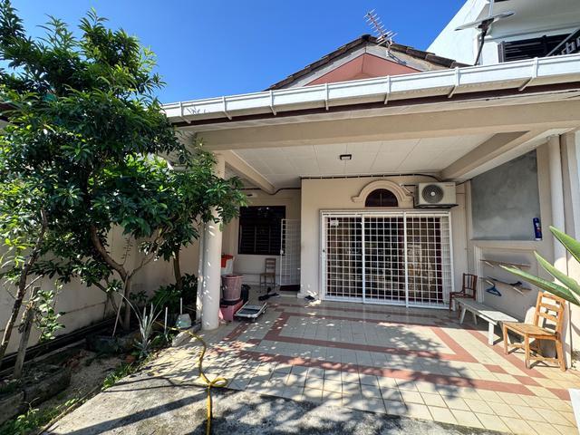 24x70 special single Storey Jalan Camar Kota Damansara near MRT