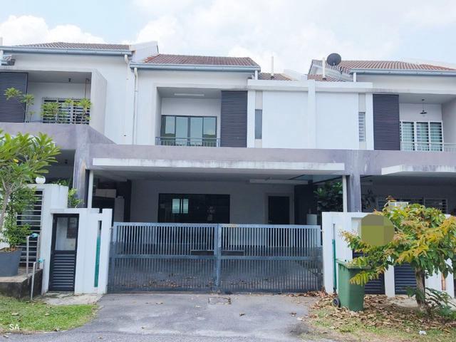 24x74 Double Storey terrace taman Laman Delfina Nilai Impian