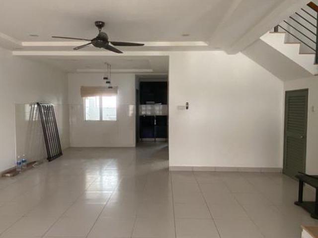 24x80 Cahaya Spk House Seksyen U9 Shah Alam partial Furnish