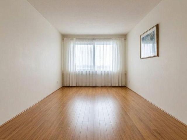 2504 715 Don Mills Road