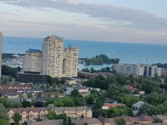 2506 Manitoba Street S, Toronto, ON, M8Y 1C9 condo for sale | Listing ID W13499 | Royal LePage