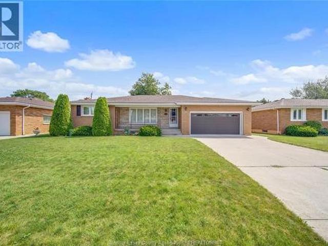 2506 Longfellow Avenue, Windsor, ON, N9E 2K9 house for sale | Listing ID 26017 | Royal LePage