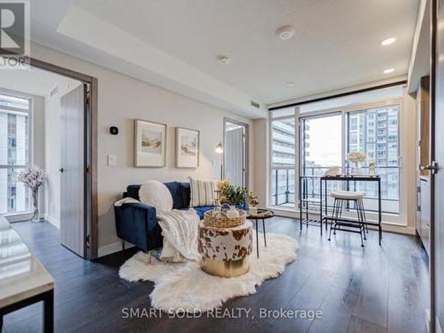 2507 38 Widmer Street, Toronto, ON, M5V 0P7 condo for sale | Listing ID C13451 | Royal LePage