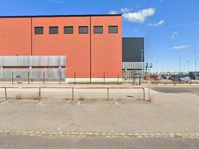 2500 m2 lager uthyres i Malmö Centrum