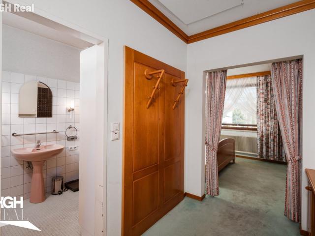 2500 Baden bei Wien Ruhiges Einfamilienhaus in Siedlungslage mit perfekter Verkehrsanbindung in Bahnhofsnähe