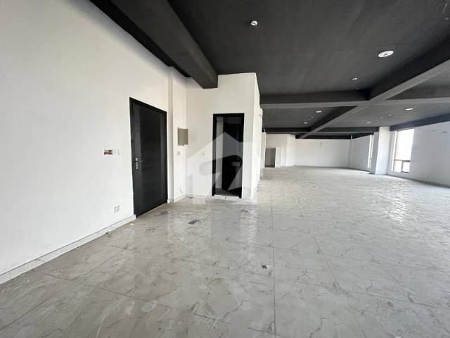 2500 Square Feet Office Available For Rent At Mm Alam Gulberg Lahore