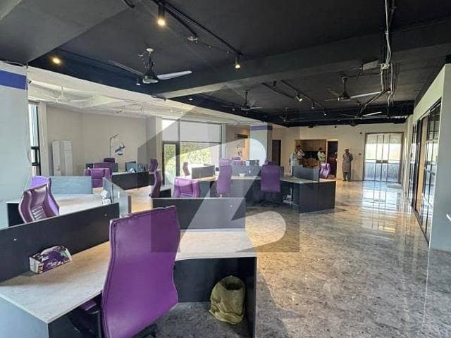 2500Sqf Fully Furnished Office Ready To Move Available For Rent In Gulberg