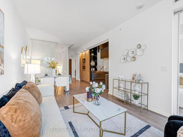 2501 70 Temperance Street, Toronto | Sold, C12681 | Condos. Ca
