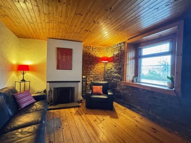 250,000 | 1 Georges Quay, Dundalk, County Louth Michael Lavelle Estate Agents 4997 MyHome. Ie Residential
