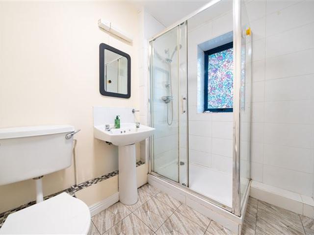 250,000 | 243 The Tramyard, Inchicore, Dublin 8 Brock DeLappe Estate Agents 5017 MyHome. Ie Residential