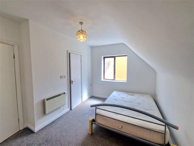 250,000 | 22 The Mews River Towers Lee Road, Cork City, Cork Jeremy Murphy & Associates 5015 MyHome. Ie Residential