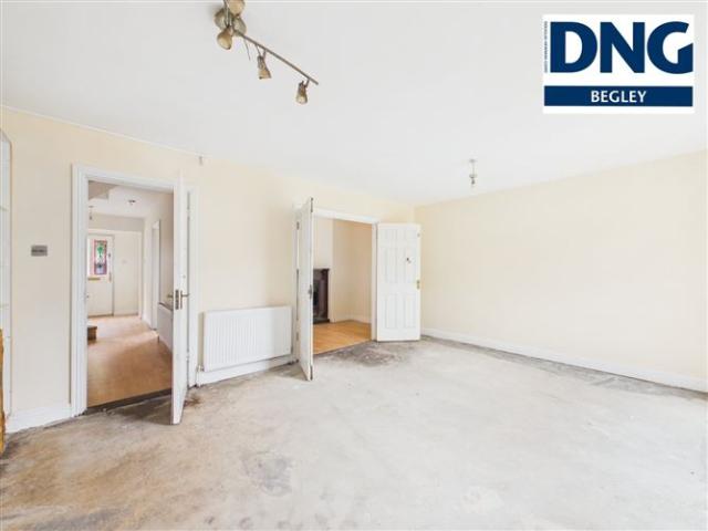 250,000 | 36 Annsfield Woods, Baylough, Athlone DNG Begley 5022 MyHome. Ie Residential