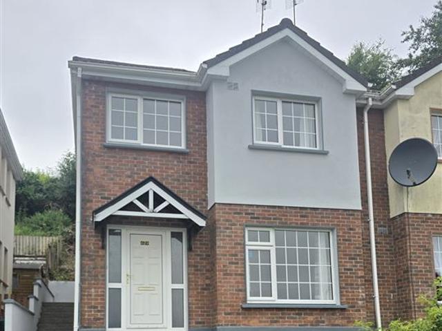250,000 | 69 Glenfort, Pound Road, Castlebar, Co. Mayo Cloherty Chartered Surveyors 5012 MyHome. Ie Residential