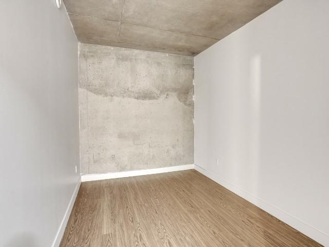 250 260 270 Maisonneuve 1 Bedroom Apartment for Rent at 260 Boul Maisonneuve, Gatineau, QC J8X 3N8 Hull/Quartier de I'Oree du Parc