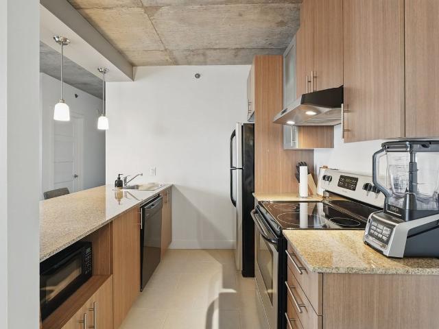 250 260 270 Maisonneuve 2 Bedroom Apartment for Rent at 260 Boul Maisonneuve, Gatineau, QC J8X 3N8 Hull/Quartier de I'Oree du Parc