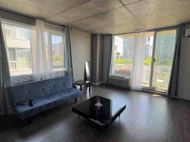 250 260 270 Maisonneuve 2 Bedroom Apartment for Rent at 260 Boul Maisonneuve, Gatineau, QC J8X 3N8 Hull/Quartier de I'Oree du Parc