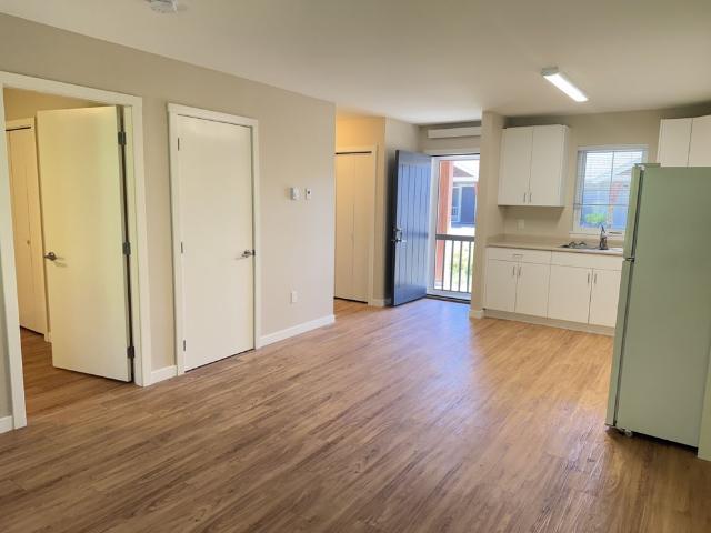 250 First Avenue West Qualicum Park Village 36