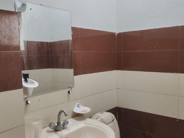 250 Ft² Flat for Rent