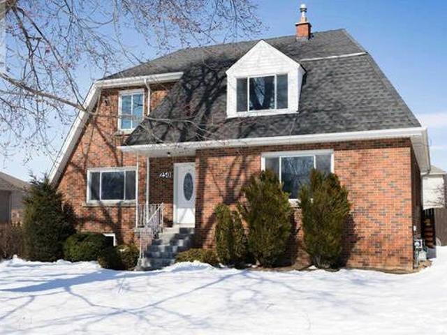 250 HIGHLAND RD W Hamilton Ontario